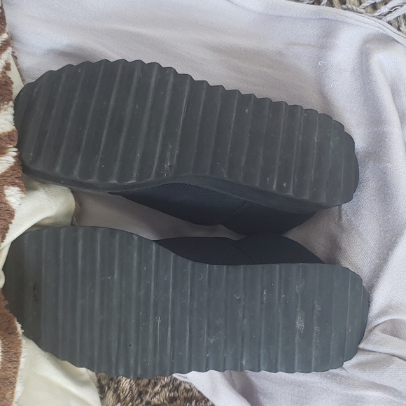 Tommy Hilfiger navy loafers - Picture 13 of 13